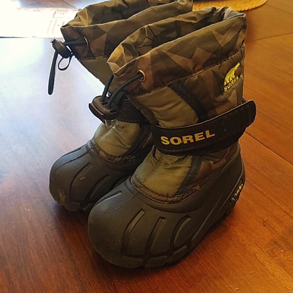 Winter boots